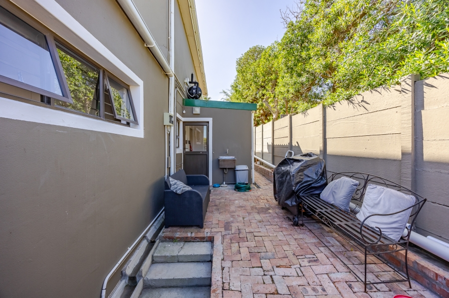 2 Bedroom Property for Sale in Capri Western Cape